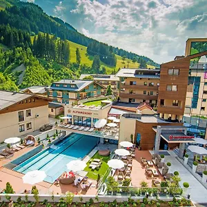 Alpinresort Valsaa - Sport & Отель